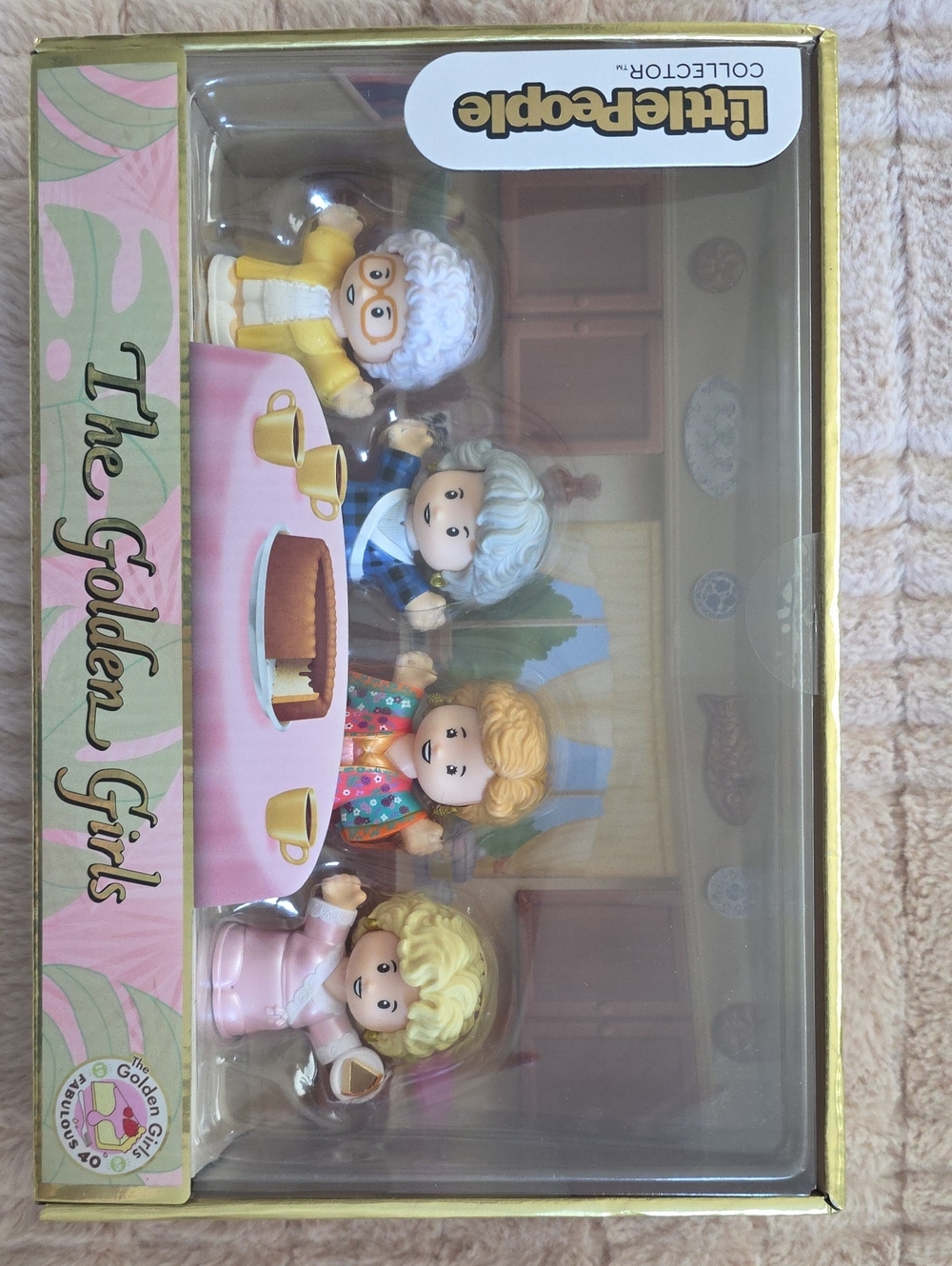 Fisher-Price Little People The Golden Girls Set - Yellow, Pink, Blue, White